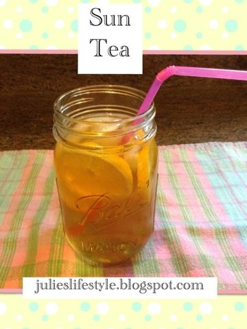  Sun Tea from Julie's Lifestyle Blog. Who knew you could make tea using the sun!