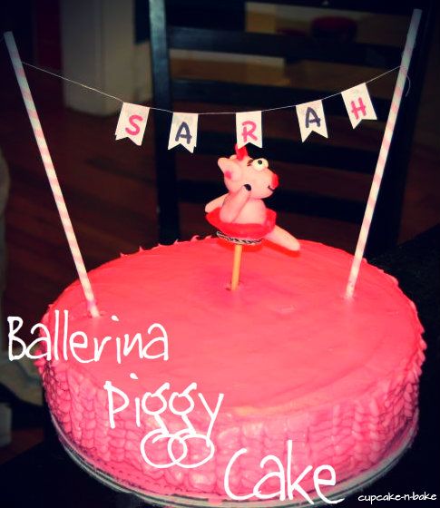 Ballerina Piggy Cake perfect for little girls' birthdays via @cupcake_n_bake 