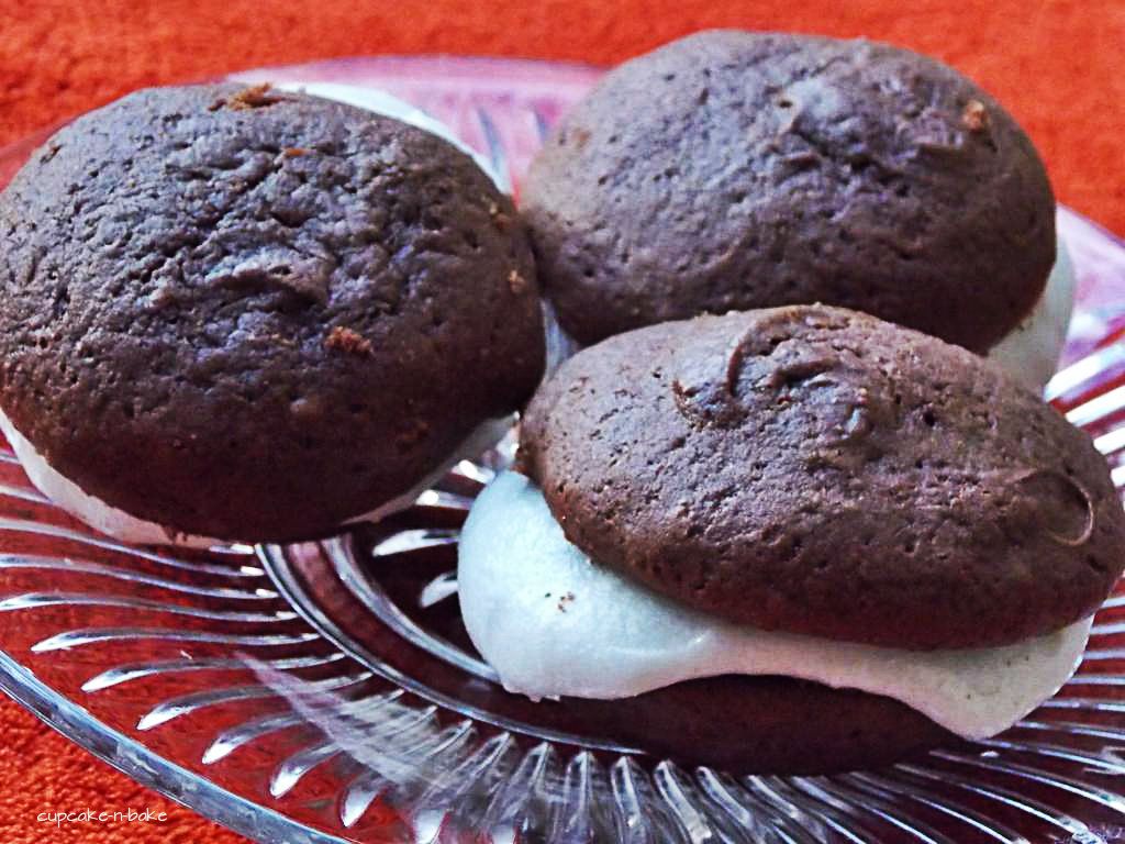 Recipe for Whoopie Pies - umm yes!