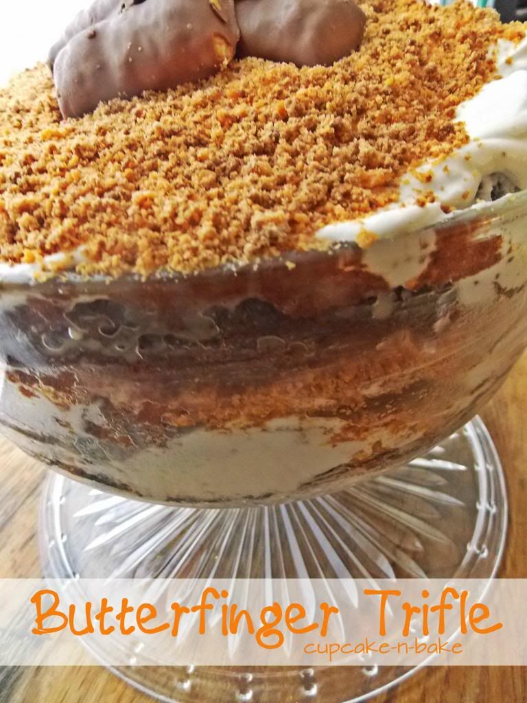Try the ooey-gooey goodness of this Butterfinger Trifle via @cupcake_n_bake #recipe #cake #butterfinger