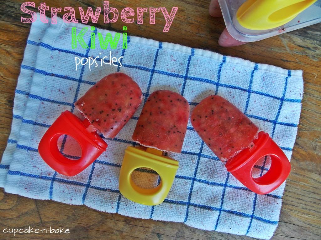  Strawberry Kiwi Popsicles via @cupcake_n_bake #fruitpops #summer