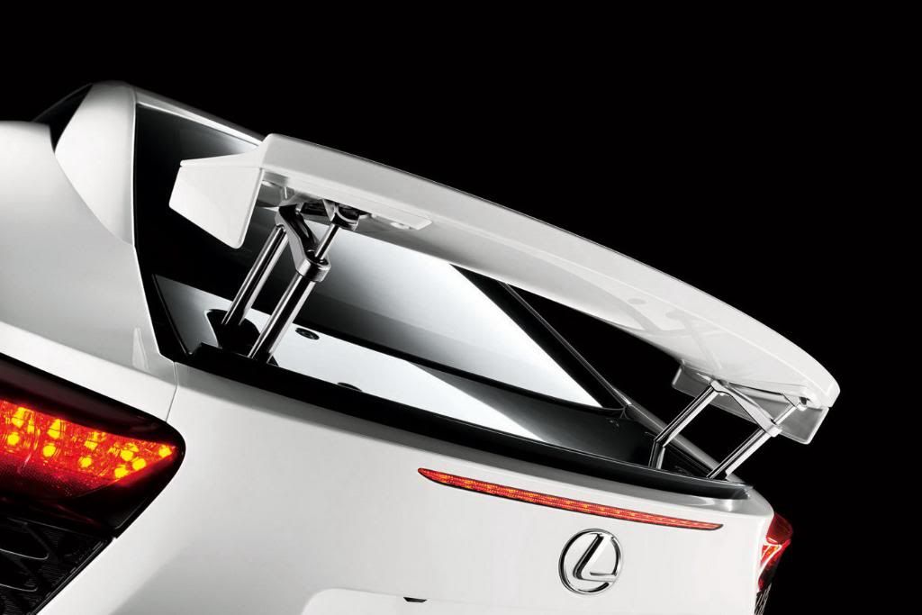 lexus-lf-a-127.jpg