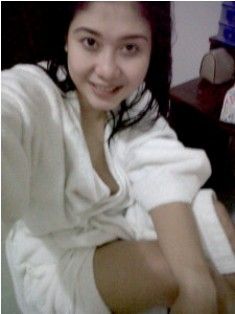 Foto Sexy Ririn Setyarini, Pembantu Impian, Putri Jago Sepong, Memek Sempit, Jilbab Ijo Toge, Abg Narsis, Cewek S3xy Tidur Buka Bh, Bugil Indo