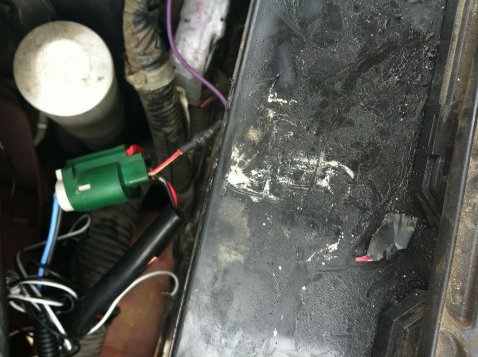 I messed up the wiring for one of my lights connection. - AllSentra.com
